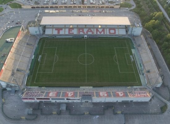 Stadion Bonolis, Teramo